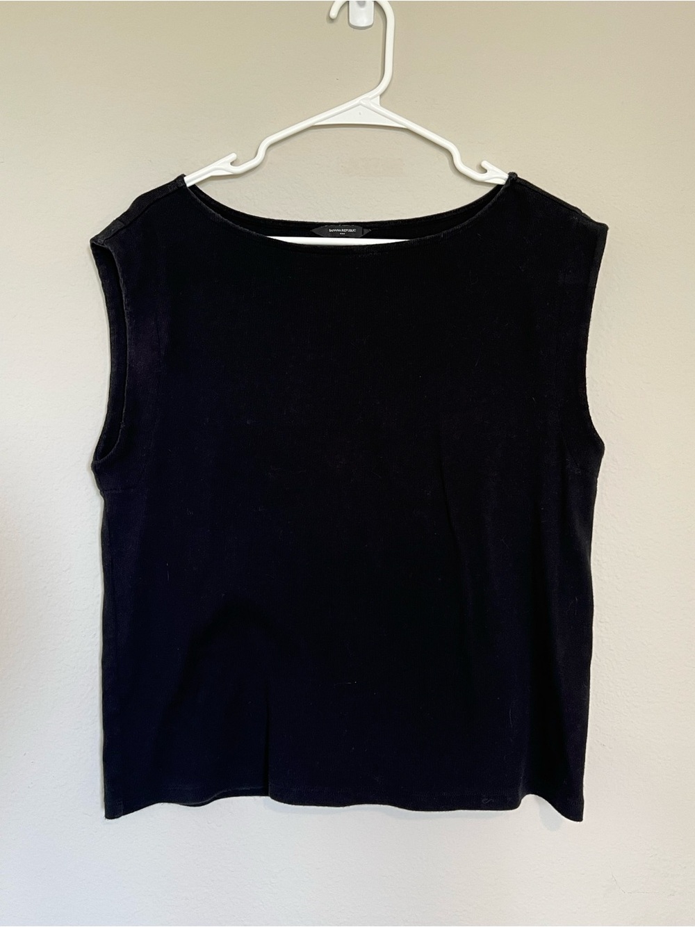 Banana Republic Black Sleeveless Tank Top